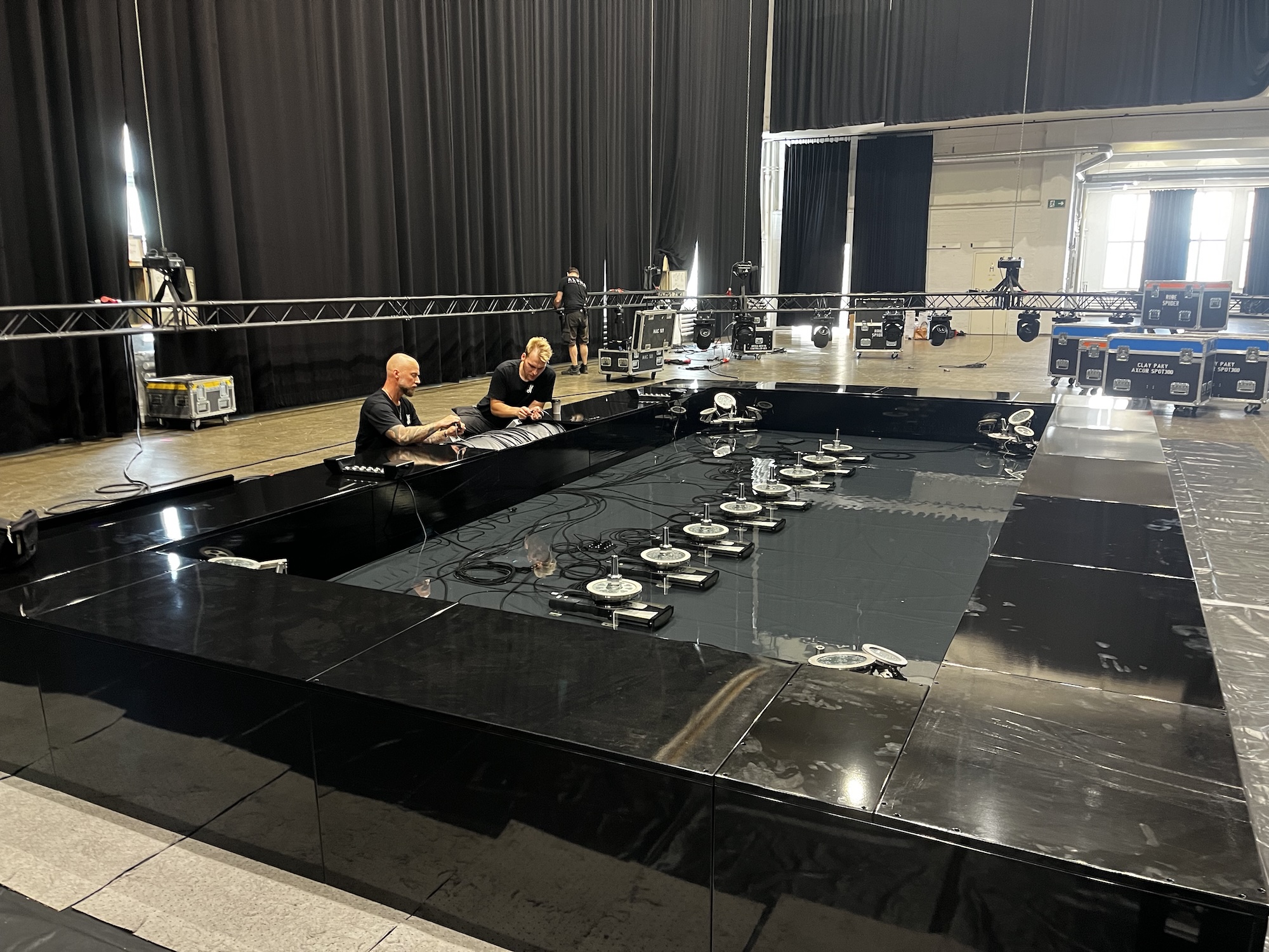 Sisäsuihkulähteen allas